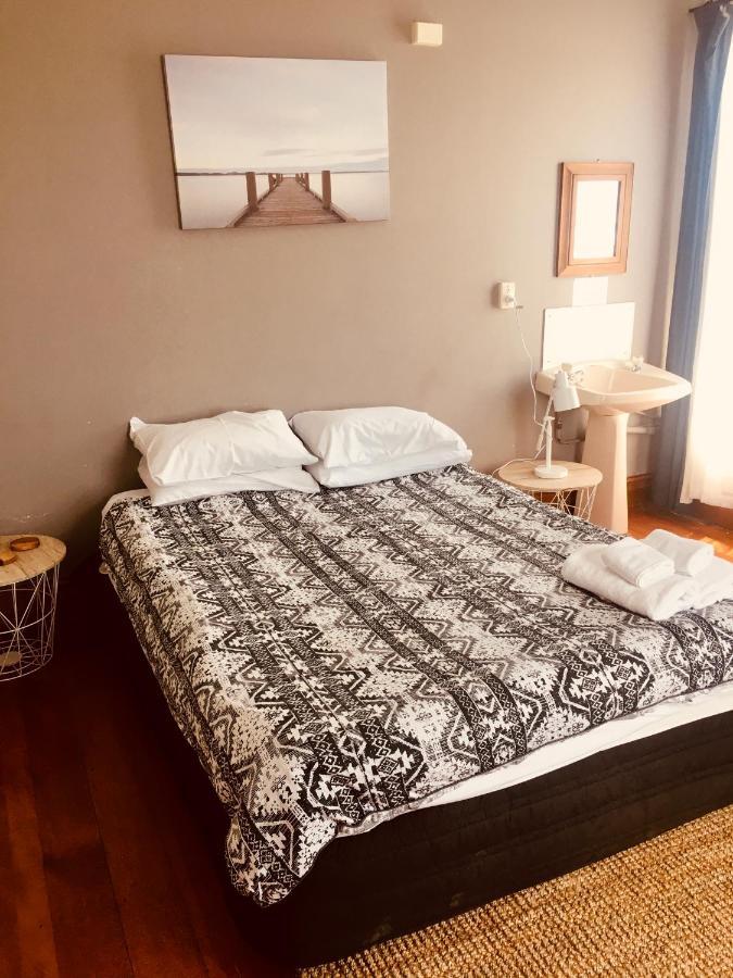 Harbourview Hotel Раглан Екстериор снимка